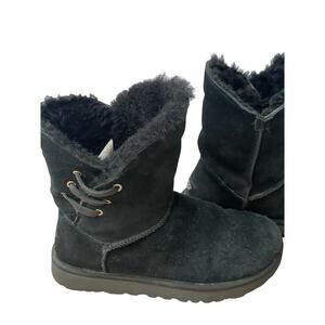UGG Constantine black shearling boots women’s 7 us